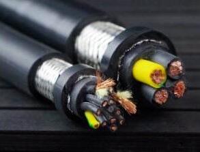 ����max(�й���)���޹�˾����