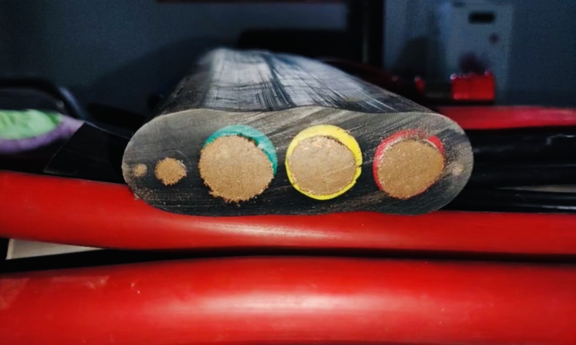 ����max(�й���)���޹�˾����