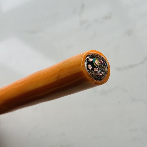 ����max(�й���)���޹�˾����